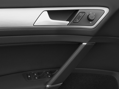 2016 Volkswagen Golf TSI S 4 Door