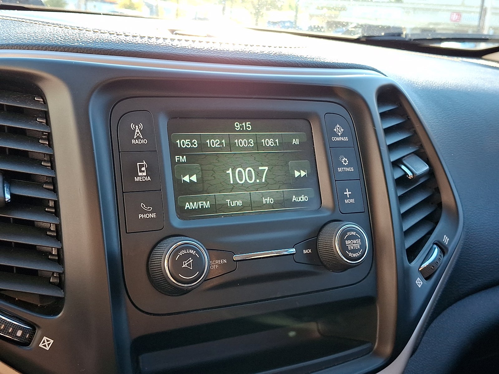 2018 Jeep Cherokee Latitude FWD