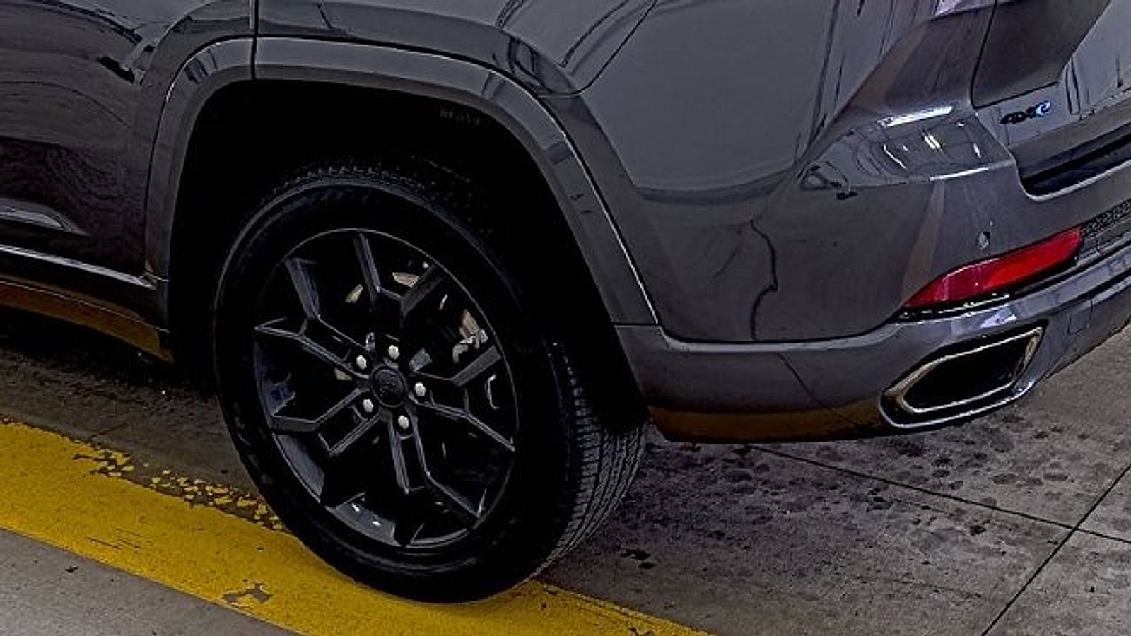2024 Jeep Grand Cherokee 4xe Anniversary Edition