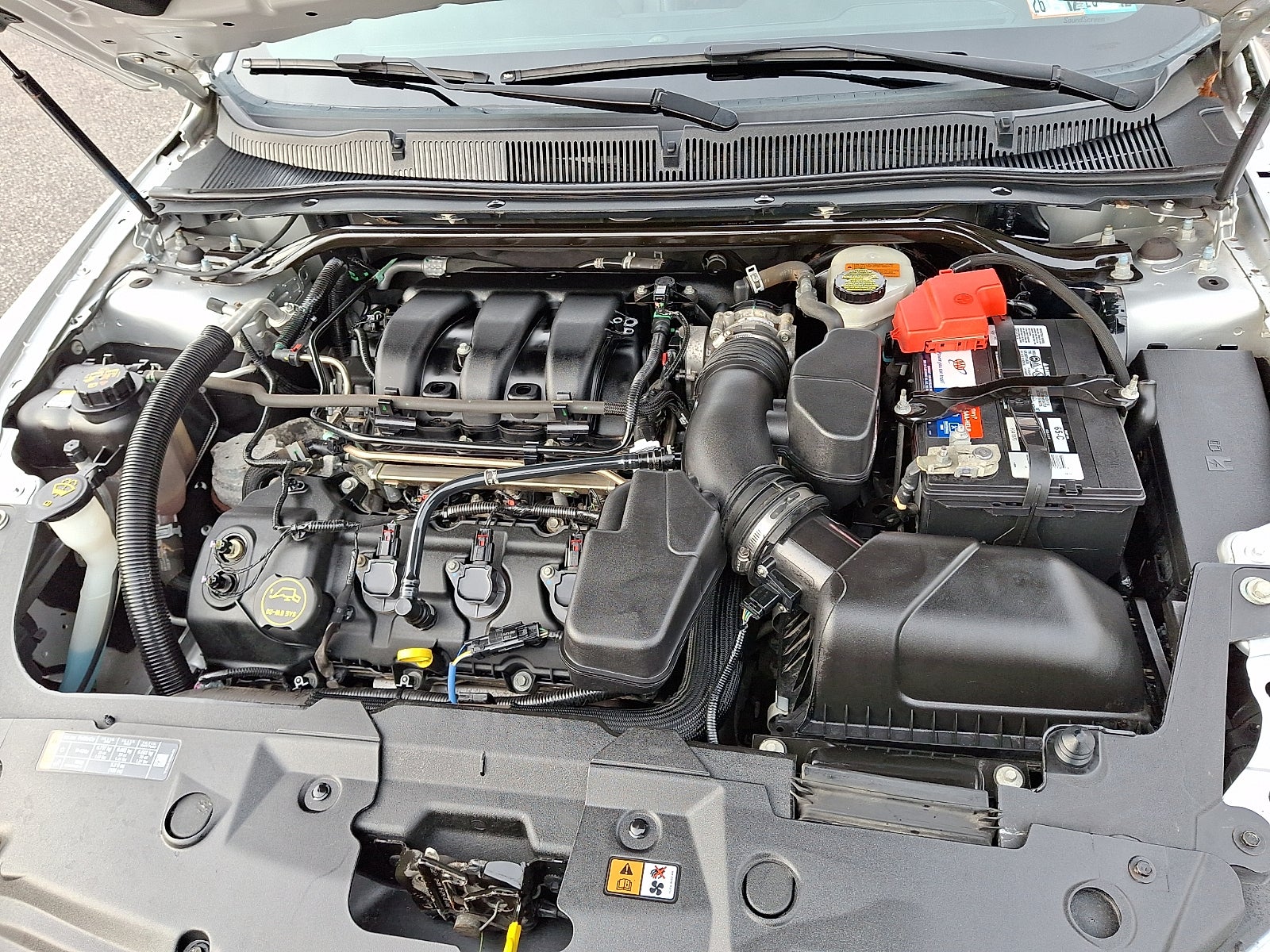 2015 Ford Taurus SEL