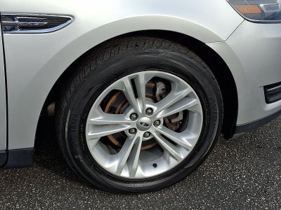 2015 Ford Taurus SEL