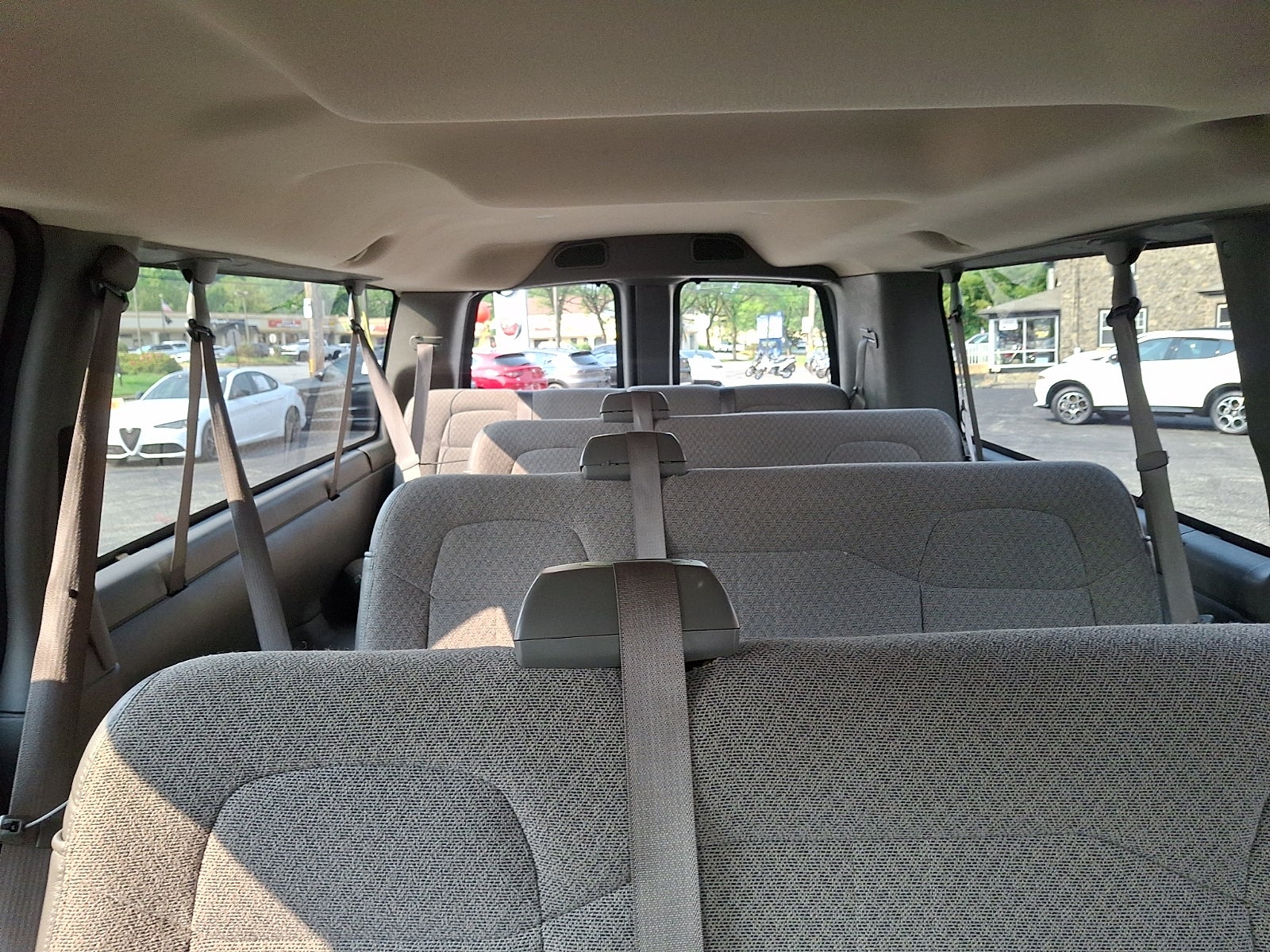 2014 Chevrolet Express Passenger LT
