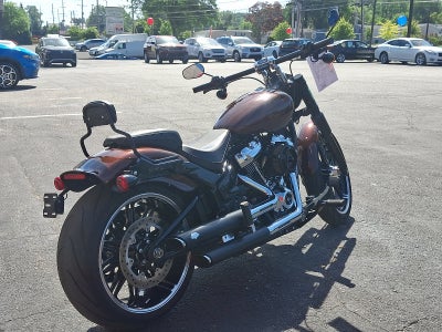2018 Harley-Davidson FXBR Breakout Base