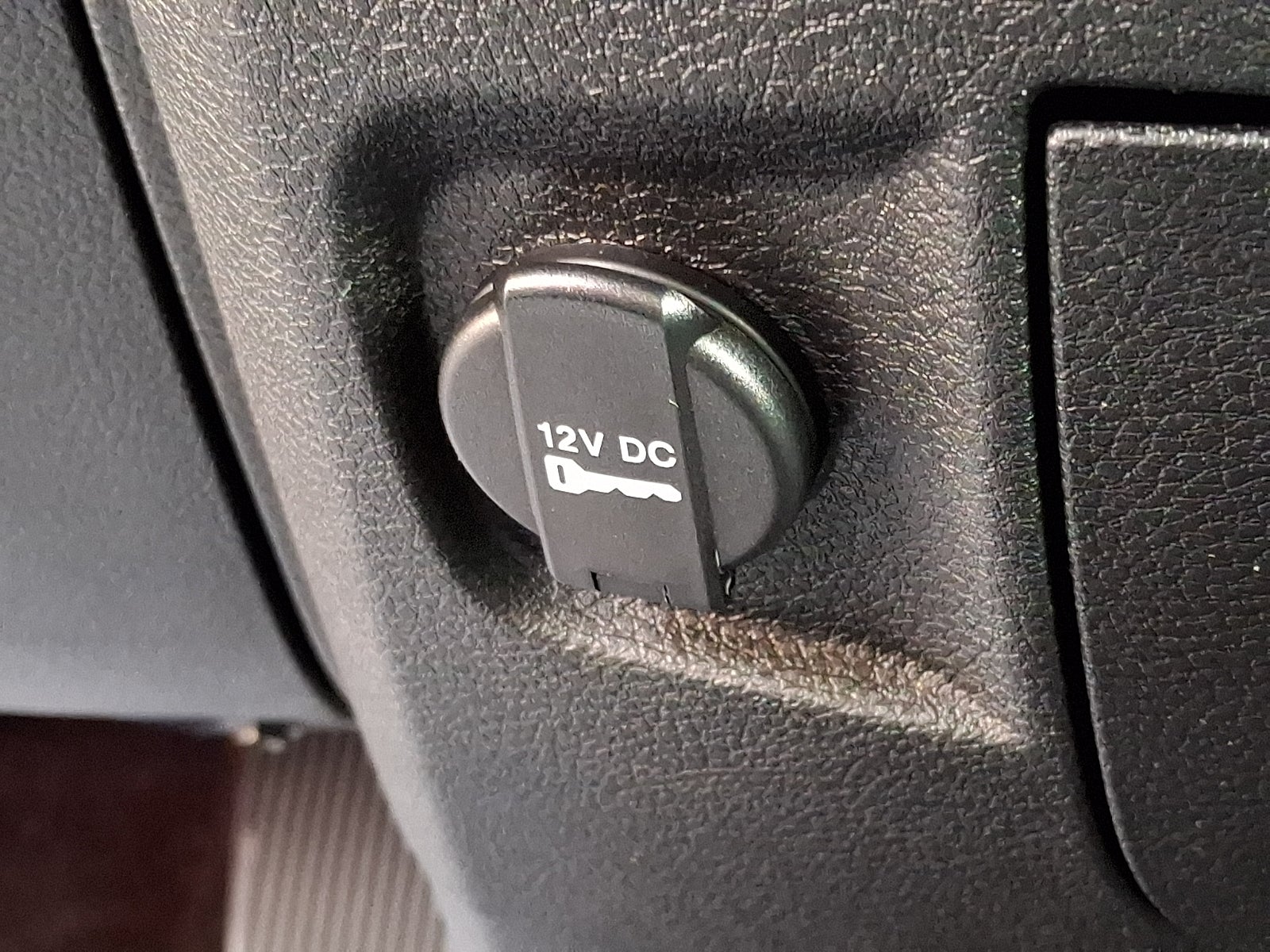 2017 RAM 1500 Express Crew Cab 4x4 5'7" Box