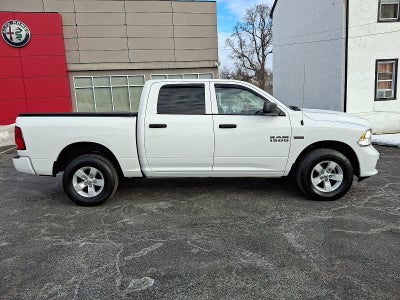 2017 RAM 1500 Express Crew Cab 4x4 5'7" Box