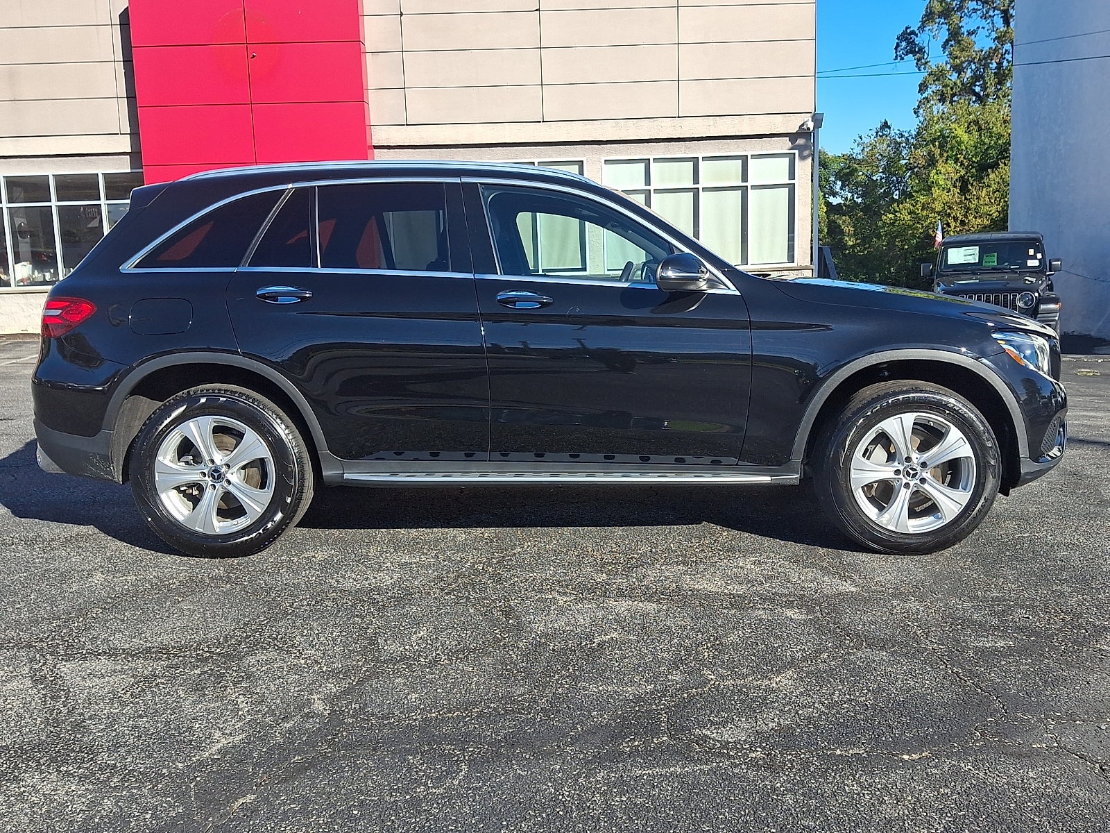 2018 Mercedes-Benz GLC 300 4MATIC®