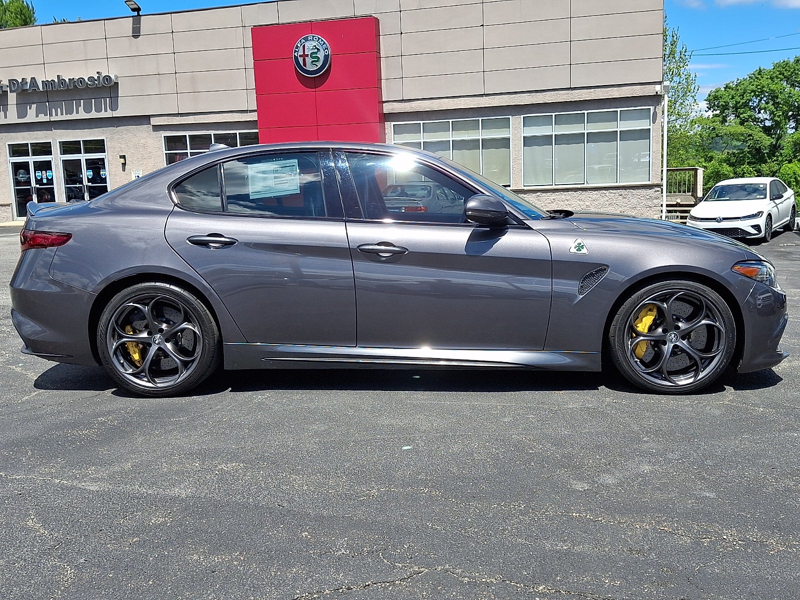2017 Alfa Romeo Giulia Quadrifoglio Quadrifoglio RWD