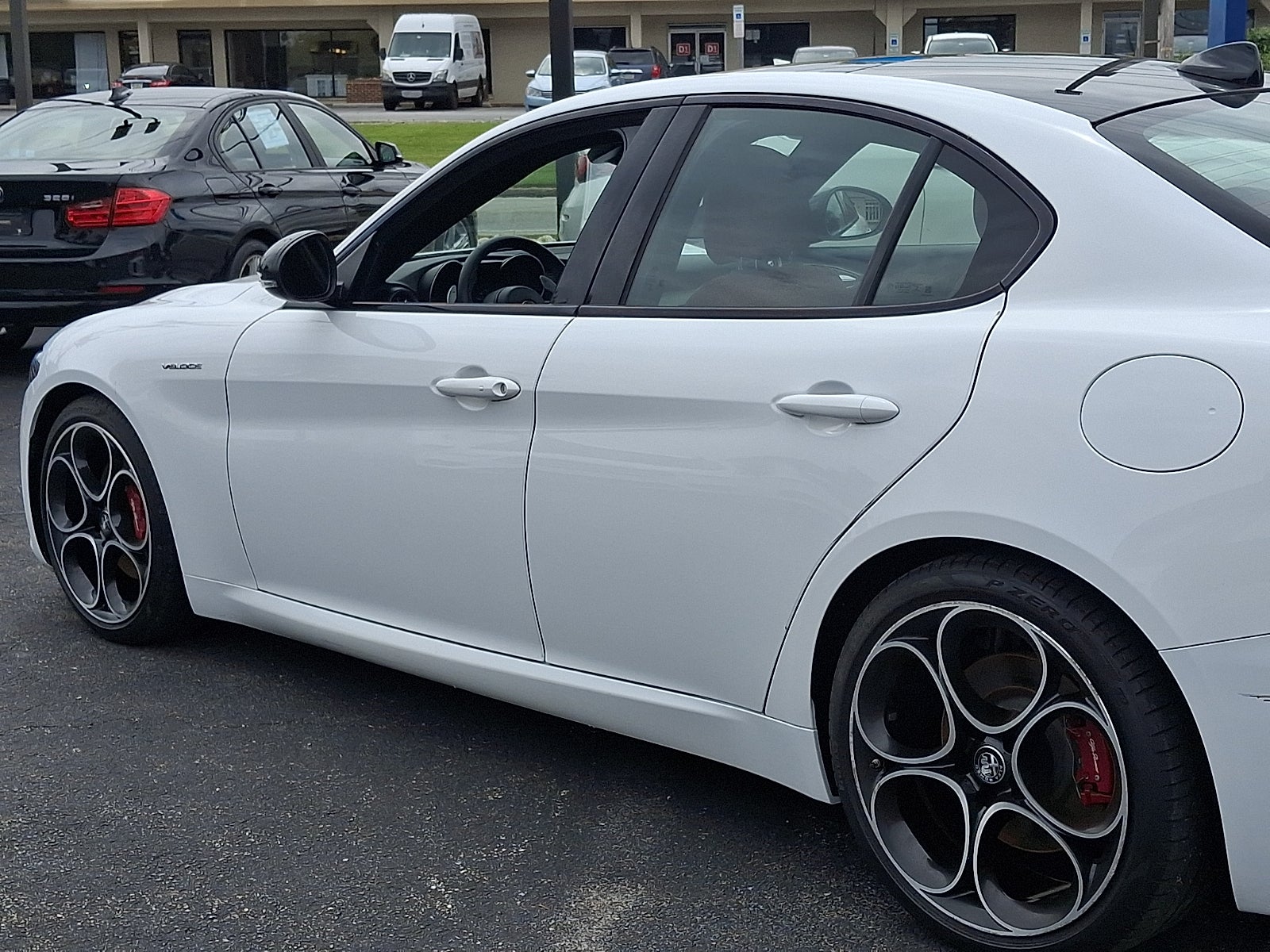 2023 Alfa Romeo Giulia Veloce RWD
