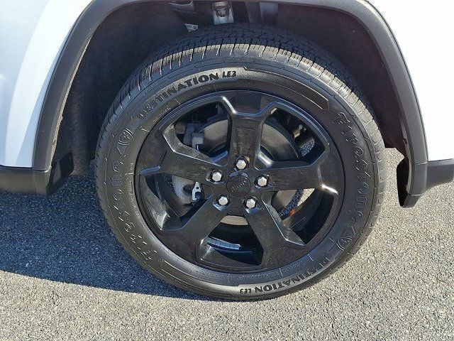 2019 Jeep Grand Cherokee Laredo