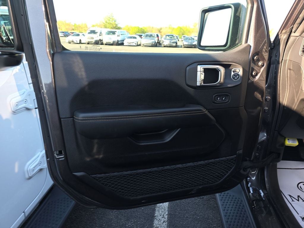 2025 Jeep Wrangler Sahara 4xe