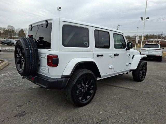 2025 Jeep Wrangler Sahara 4xe