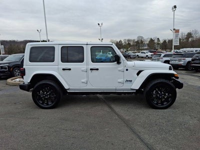 2025 Jeep Wrangler Sahara 4xe