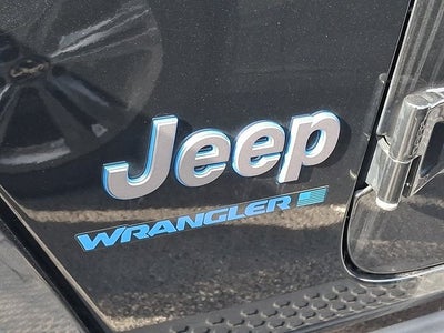 2025 Jeep Wrangler Sahara 4xe