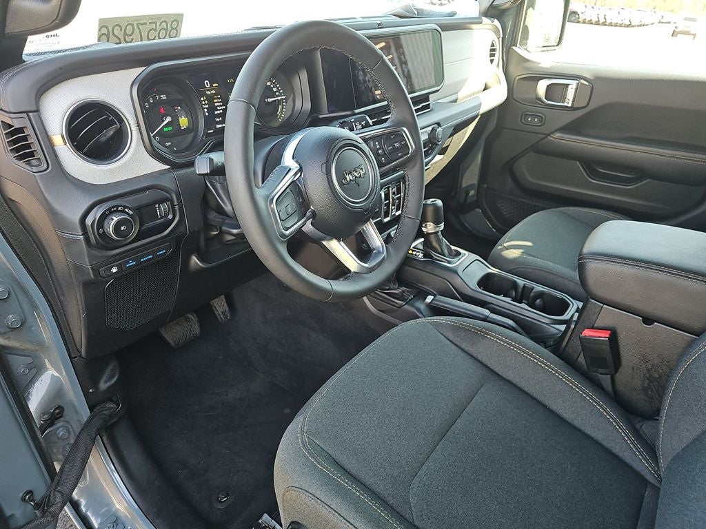 2025 Jeep Wrangler Sahara 4xe
