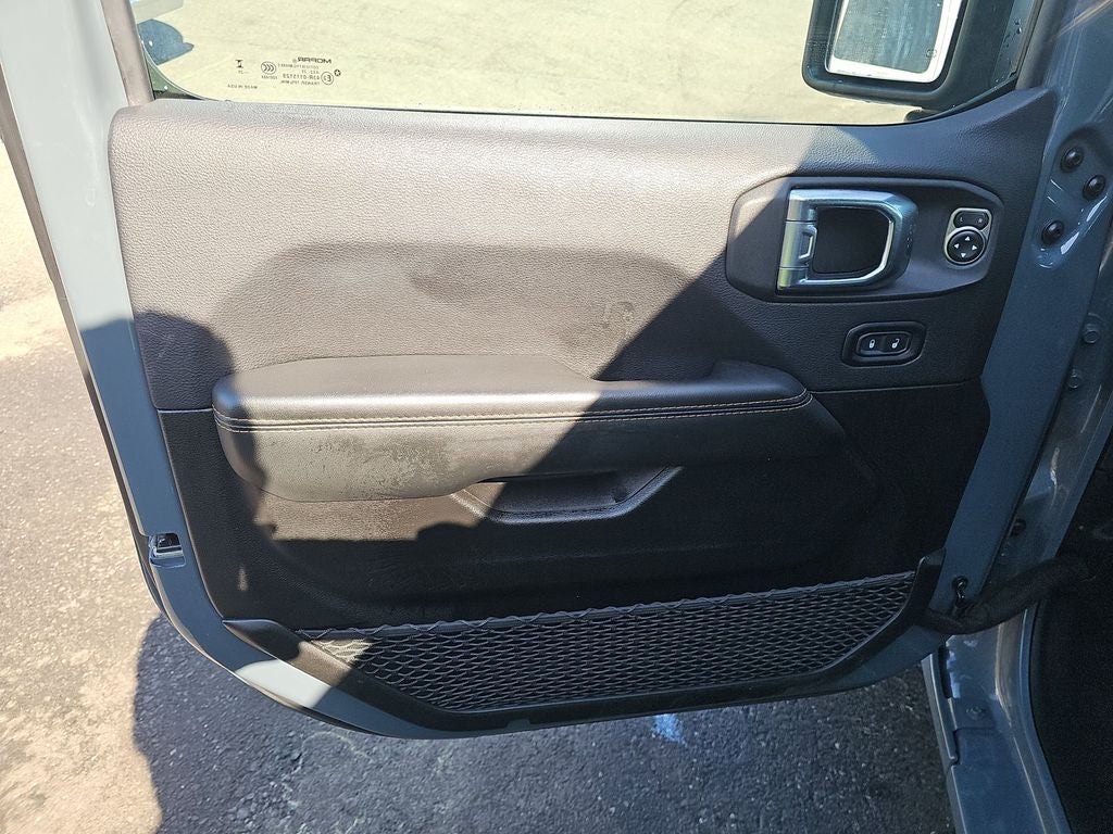 2025 Jeep Wrangler Sahara 4xe