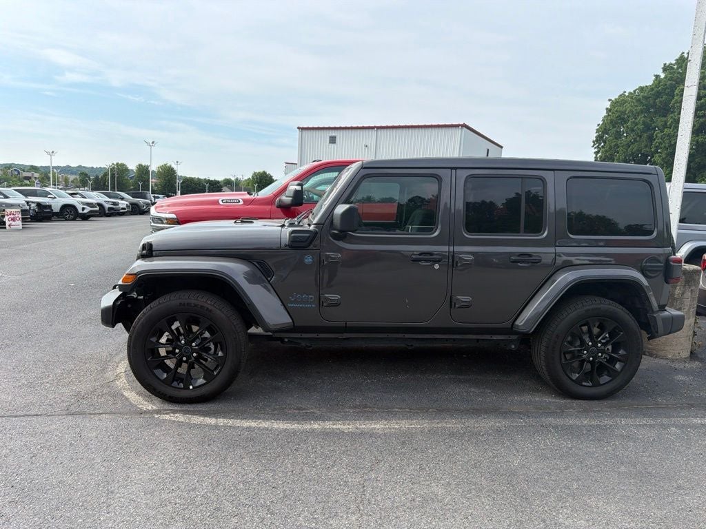 2025 Jeep Wrangler Sahara 4xe
