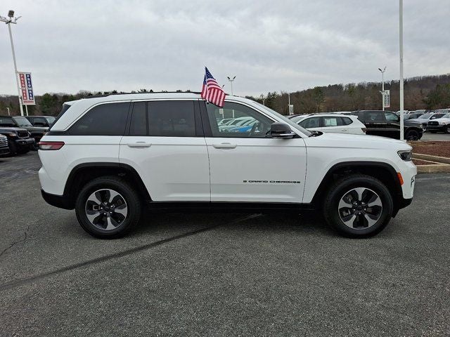 2022 Jeep Grand Cherokee 4xe