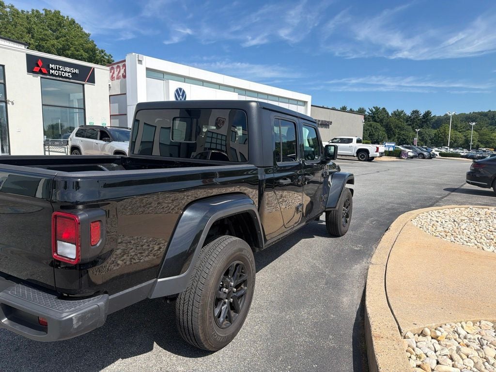 2023 Jeep Gladiator Sport S