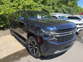2024 Chevrolet Suburban LT