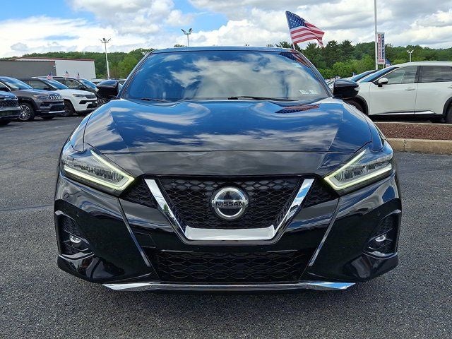 2019 Nissan Maxima SR