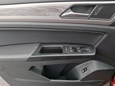 2020 Volkswagen Atlas Cross Sport 3.6L V6 SE w/Technology R-Line 4Motion