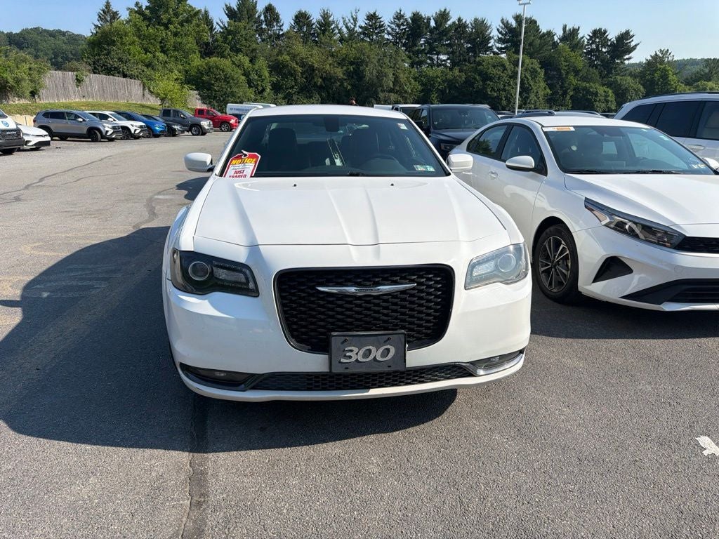 2015 Chrysler 300 S