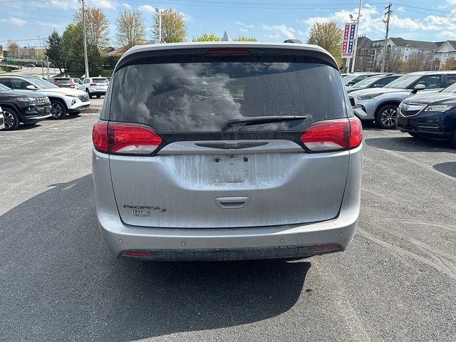 2019 Chrysler Pacifica Touring L Plus
