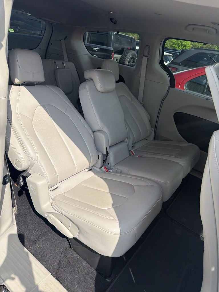 2018 Chrysler Pacifica Touring L Plus