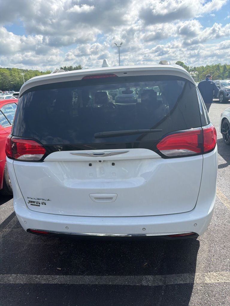 2018 Chrysler Pacifica Touring L Plus