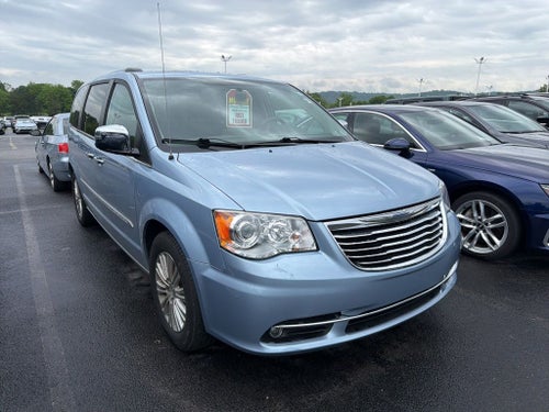 2012 Chrysler Town & Country Limited