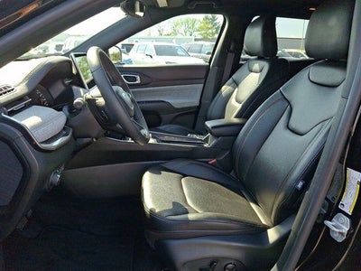 2024 Jeep Compass Latitude Lux