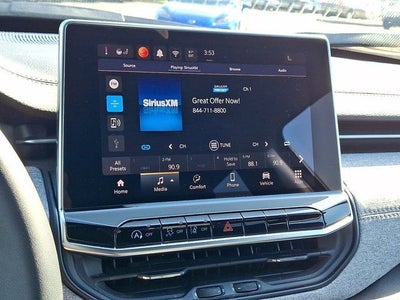 2024 Jeep Compass Latitude Lux