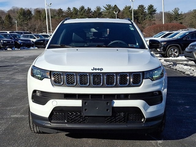 2023 Jeep Compass Latitude Lux