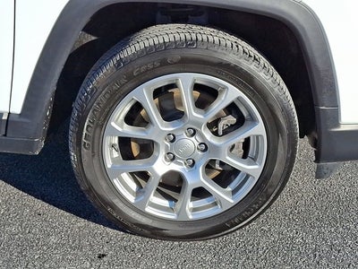 2023 Jeep Compass Latitude Lux