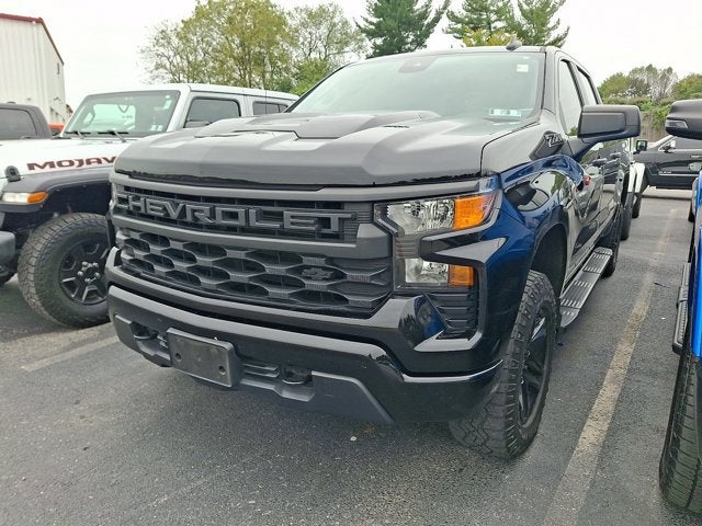 2022 Chevrolet Silverado 1500 Custom Trail Boss