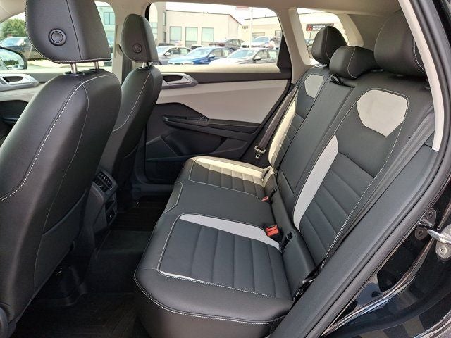 2025 Volkswagen Taos 1.5T SEL