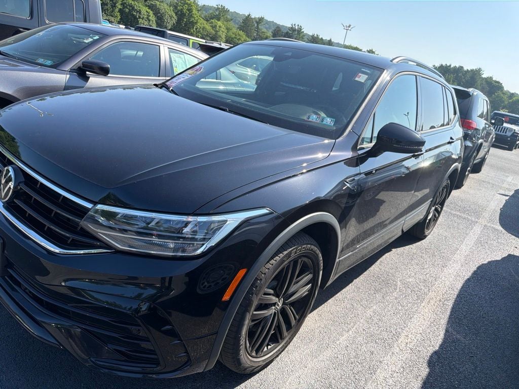 2022 Volkswagen Tiguan 2.0T SE R-Line Black