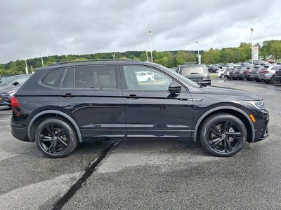 2023 Volkswagen Tiguan 2.0T SE R-Line Black