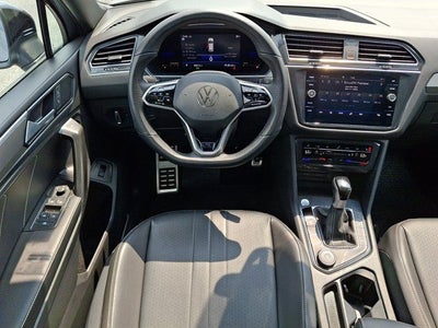 2022 Volkswagen Tiguan 2.0T SE R-Line Black