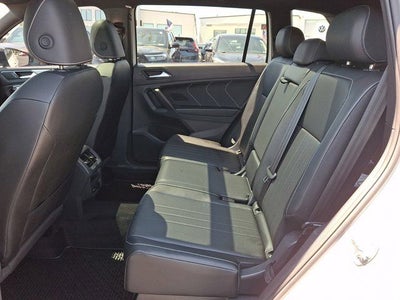 2024 Volkswagen Tiguan 2.0T SE R-Line Black