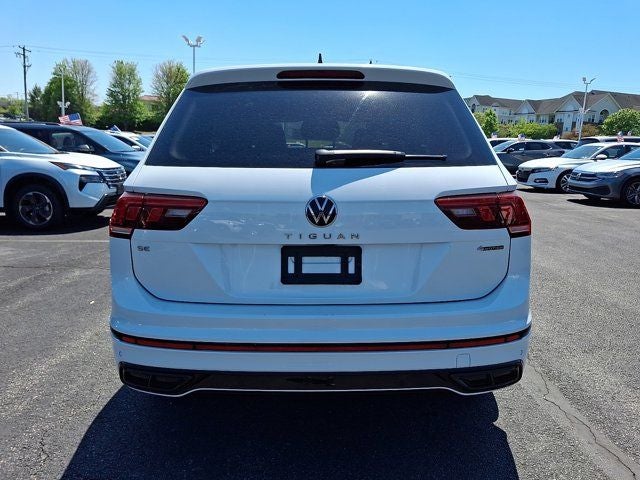 2024 Volkswagen Tiguan 2.0T SE R-Line Black