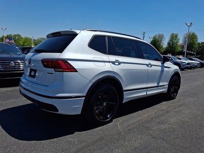 2024 Volkswagen Tiguan 2.0T SE R-Line Black