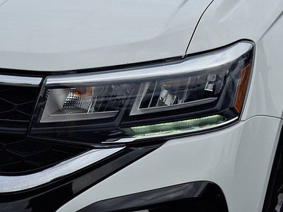2023 Volkswagen Taos 1.5T SE