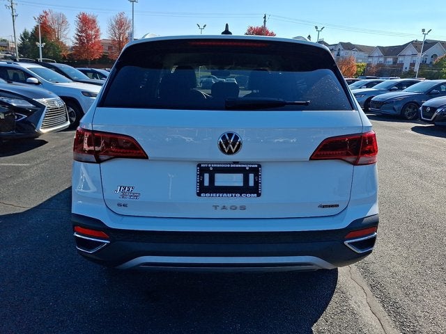 2024 Volkswagen Taos 1.5T SE