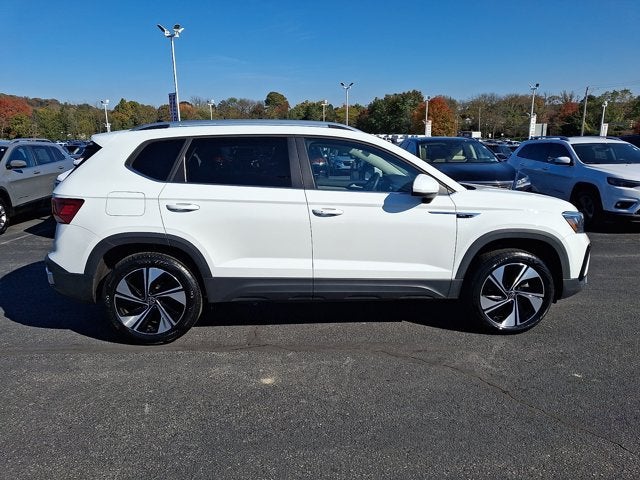 2024 Volkswagen Taos 1.5T SE