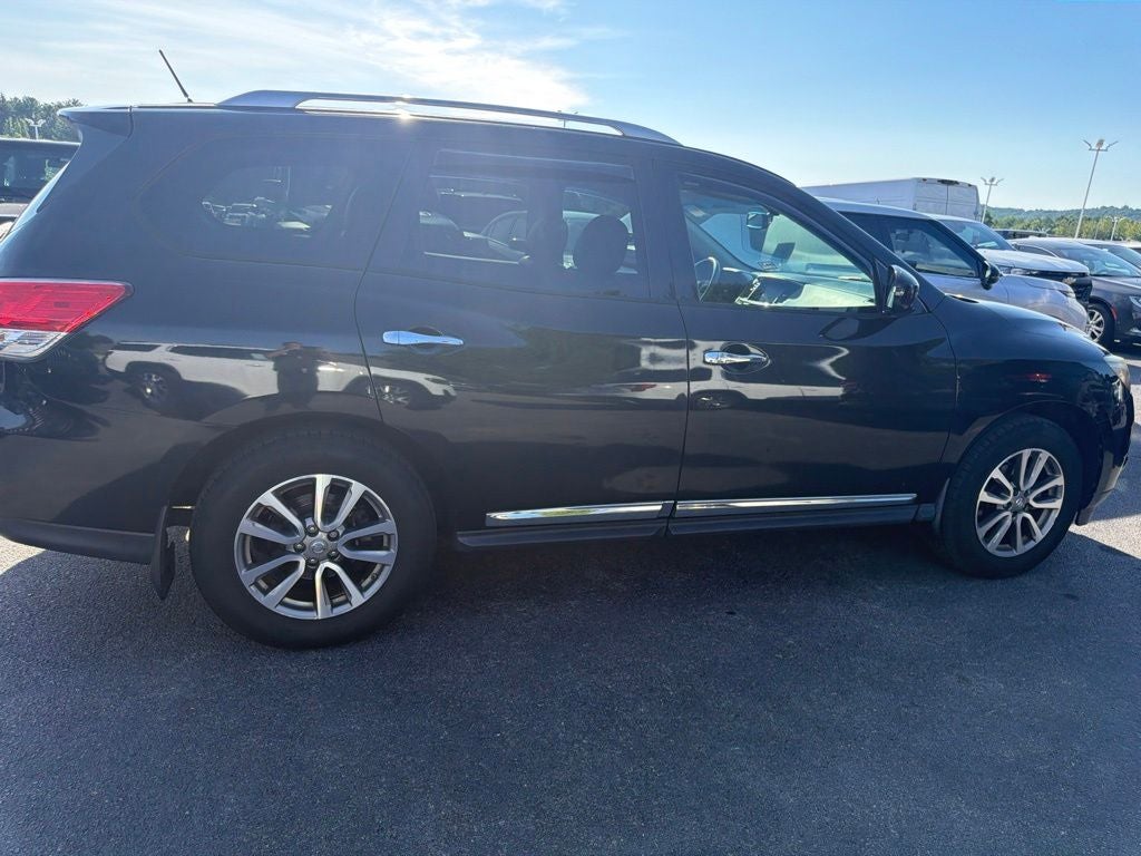 2015 Nissan Pathfinder SL
