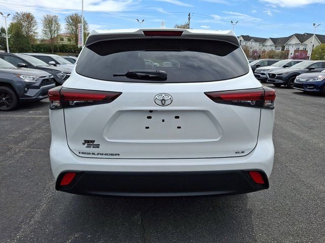 2024 Toyota Highlander XLE