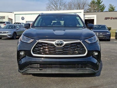 2023 Toyota Highlander XLE