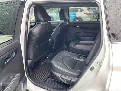 2024 Toyota Highlander XLE