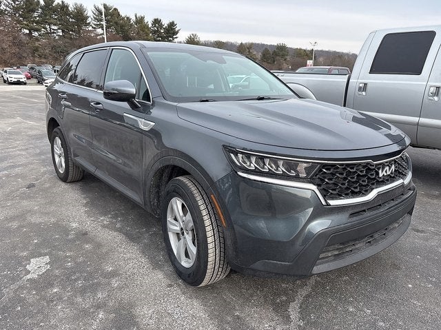2022 Kia Sorento LX